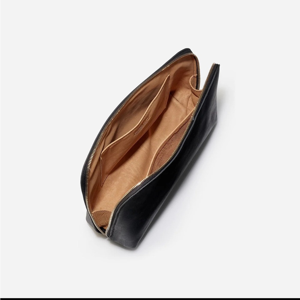 Elegant Black Clutch Wristlet - Picture 4 of 7